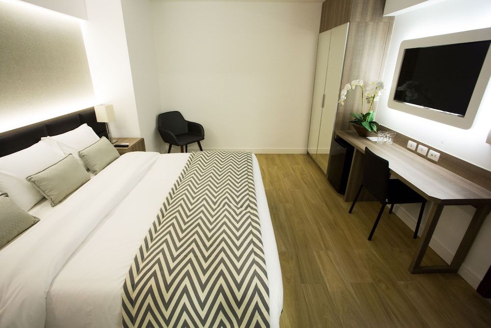 undefined Royal Regency Palace Hotel 8