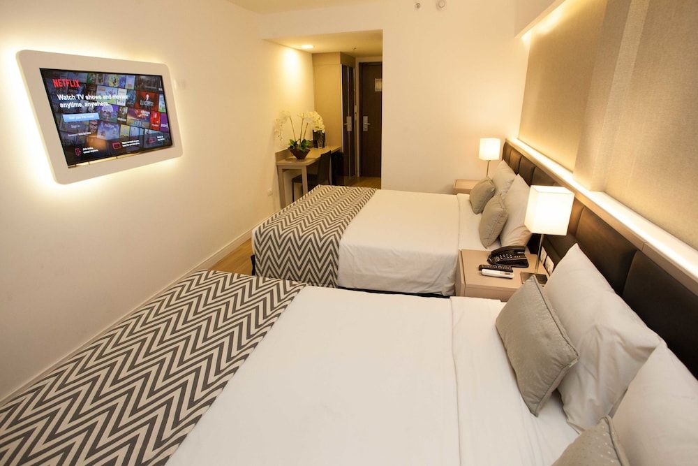 undefined Royal Regency Palace Hotel 4