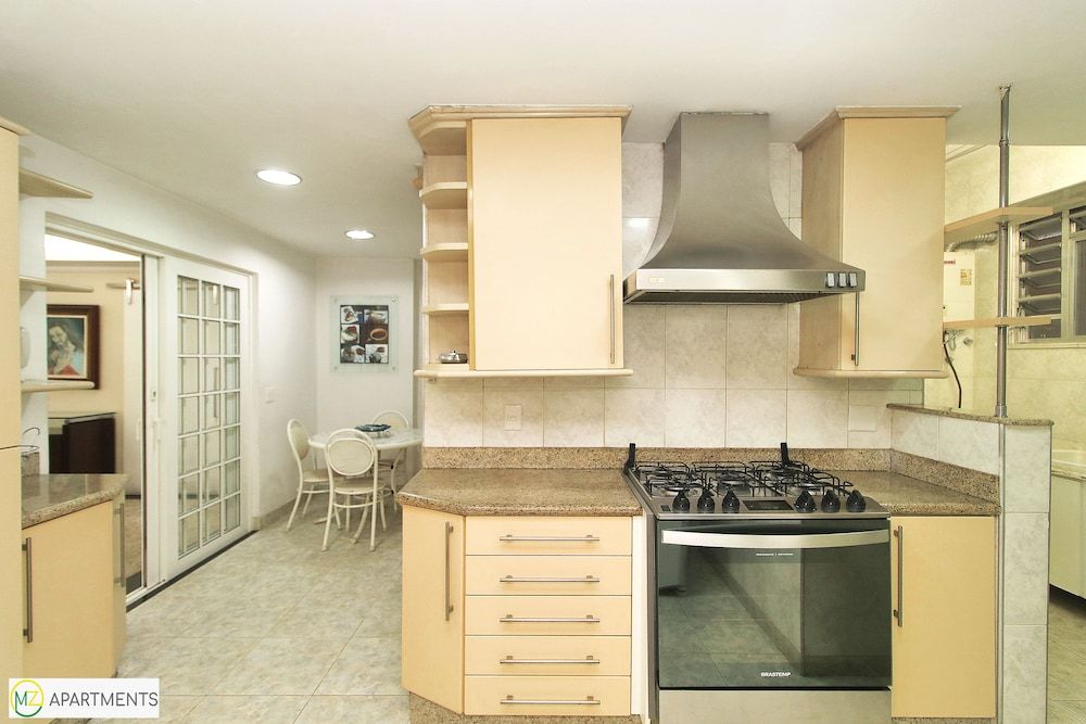 undefined MZ Apartments Raul Pompeia 6