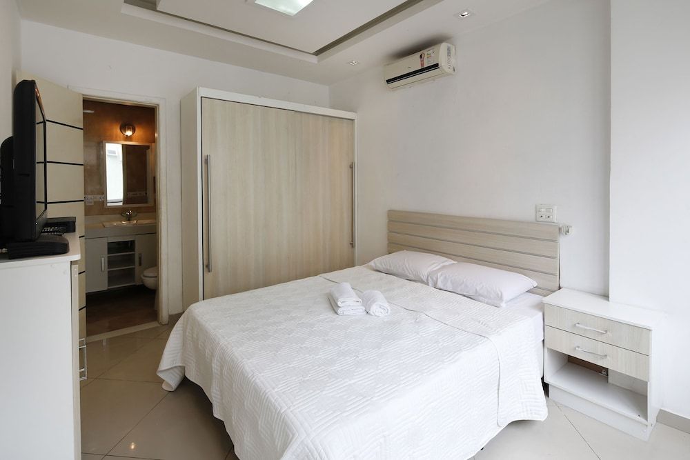 undefined Rio Rentals 021 - U010 Excelente apartamento em Copacabana 3