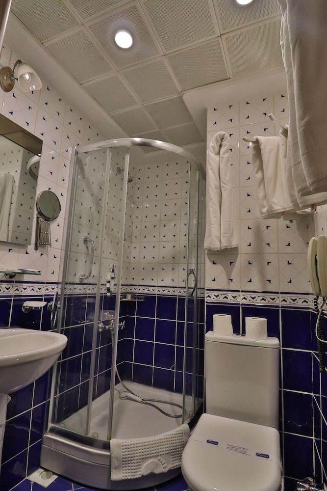 undefined Blue House Hotel 9