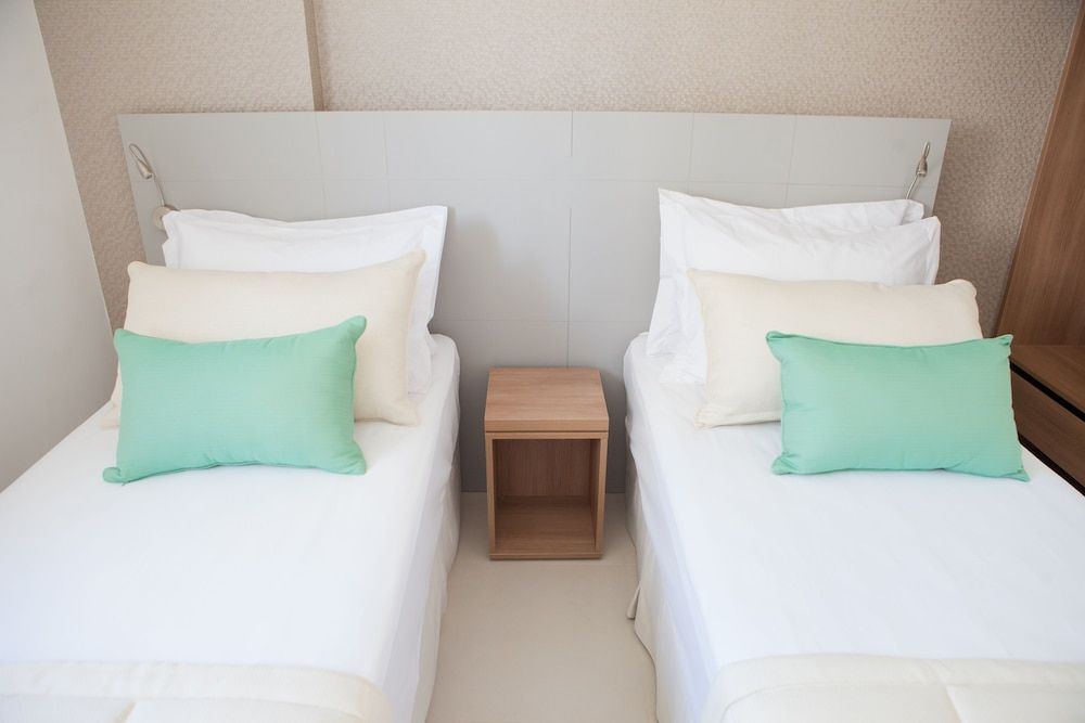 Standard Twin - 2 Camas Solteiro