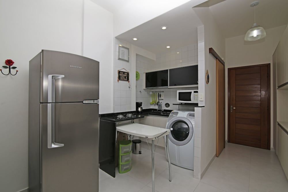 undefined Rio Rentals 021- C066 Studio com maquina de lavar em Copacabana 10