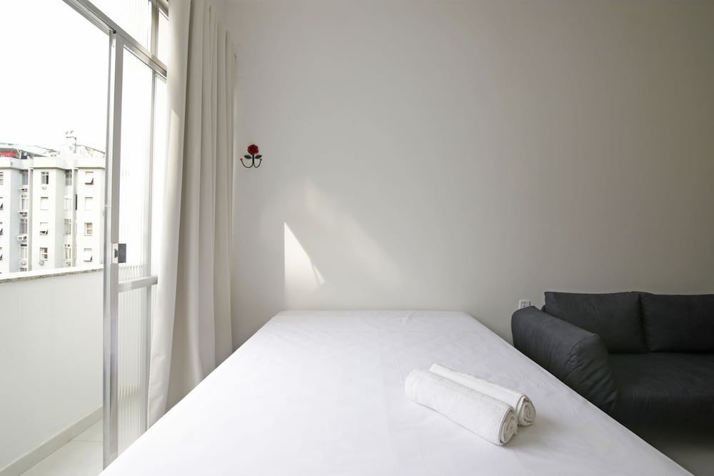 undefined Rio Rentals 021- C066 Studio com maquina de lavar em Copacabana 5