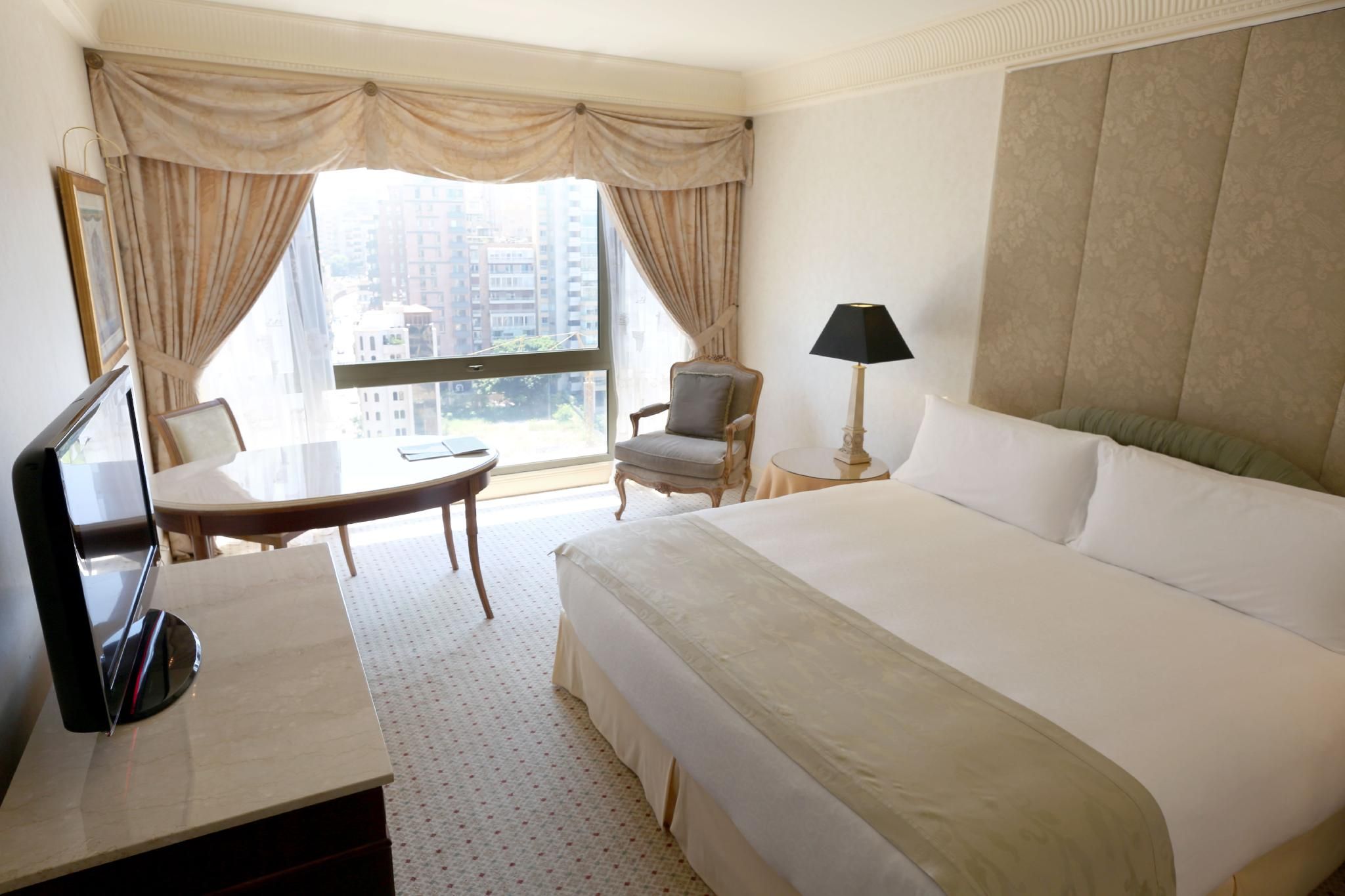 1 King Bed Junior Suite City View