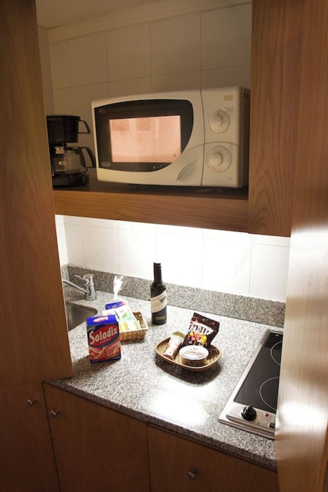 Argenta Tower Hotel & Suites Standard Triple Room, 3 Twin Beds 4