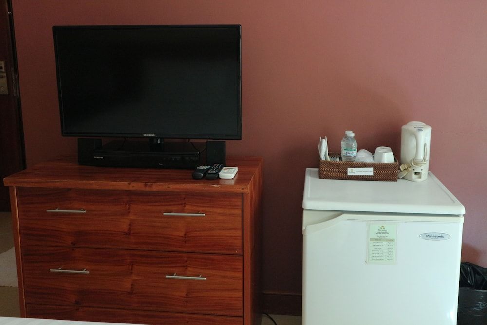 Boracay Beach Club Deluxe Room, 1 King Bed 6