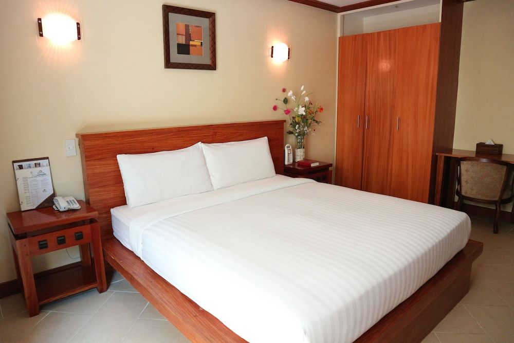 undefined Boracay Beach Club 10