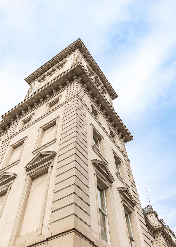 undefined Hilton London Paddington 5