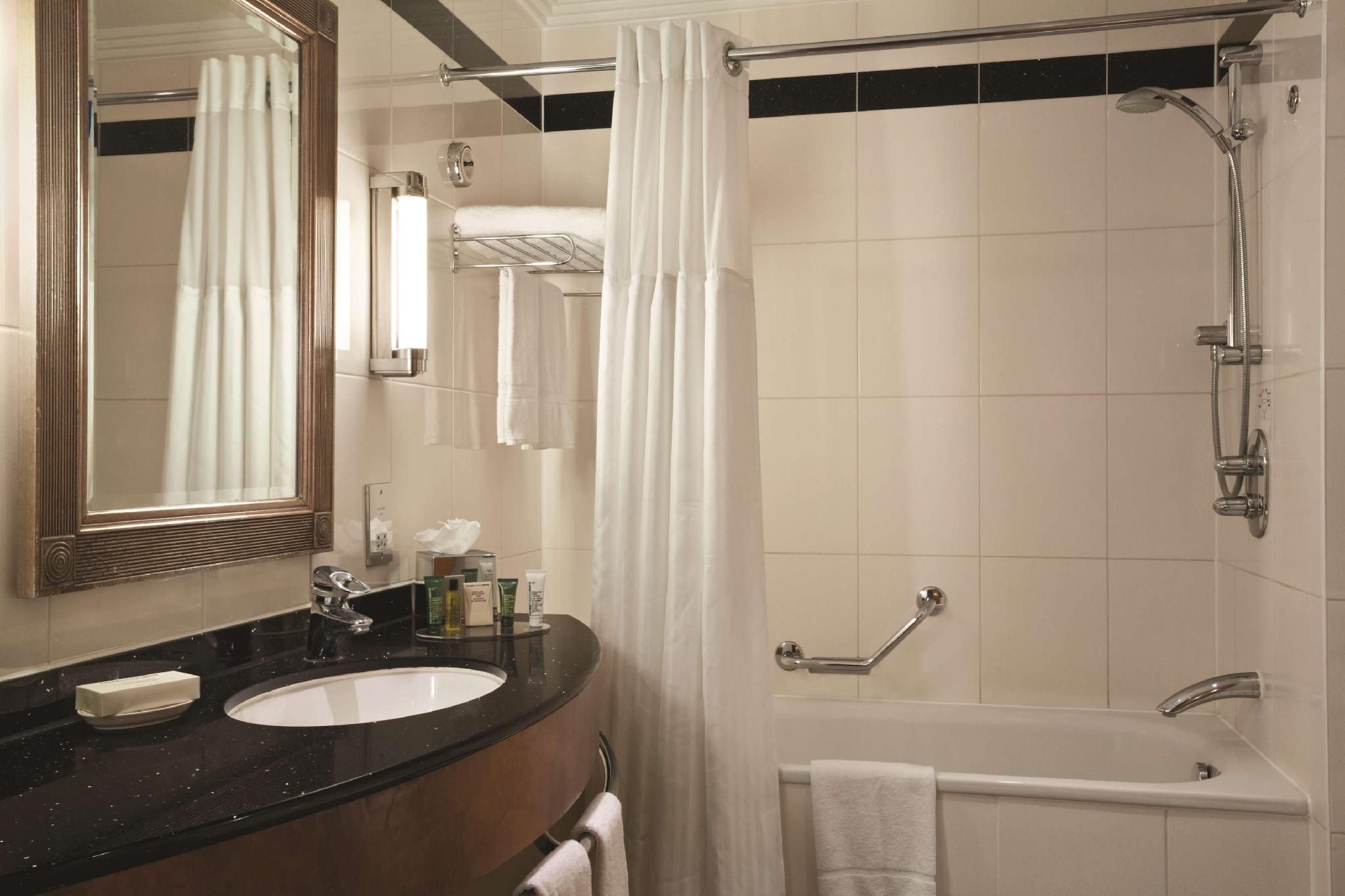 Twin Guest Room