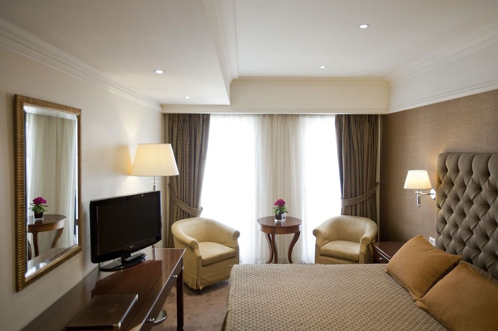 undefined Hera Hotel 3