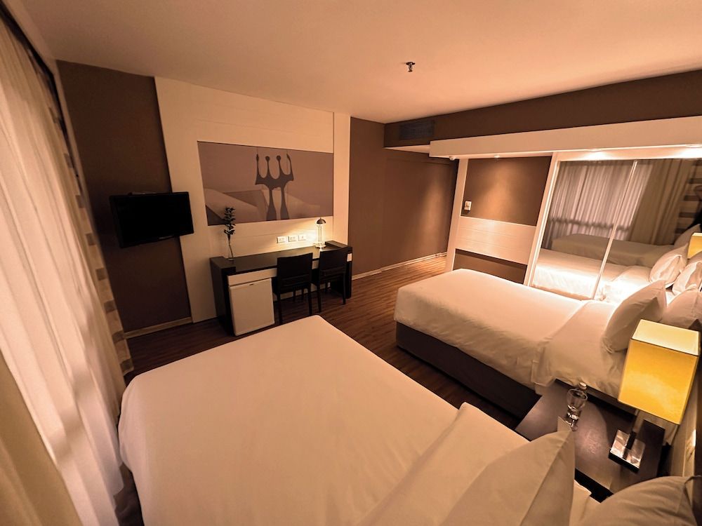 Kubitschek Plaza Hotel