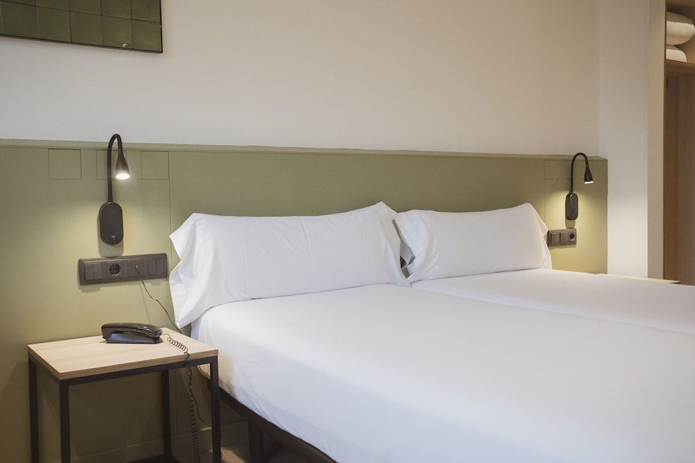 HOTEL SANT PAU Double Room (New Style) 2