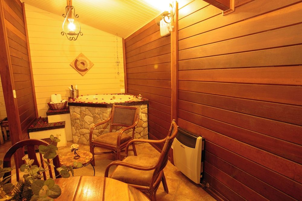 Pousada Varanda das Colinas Chalet Ofuro 10