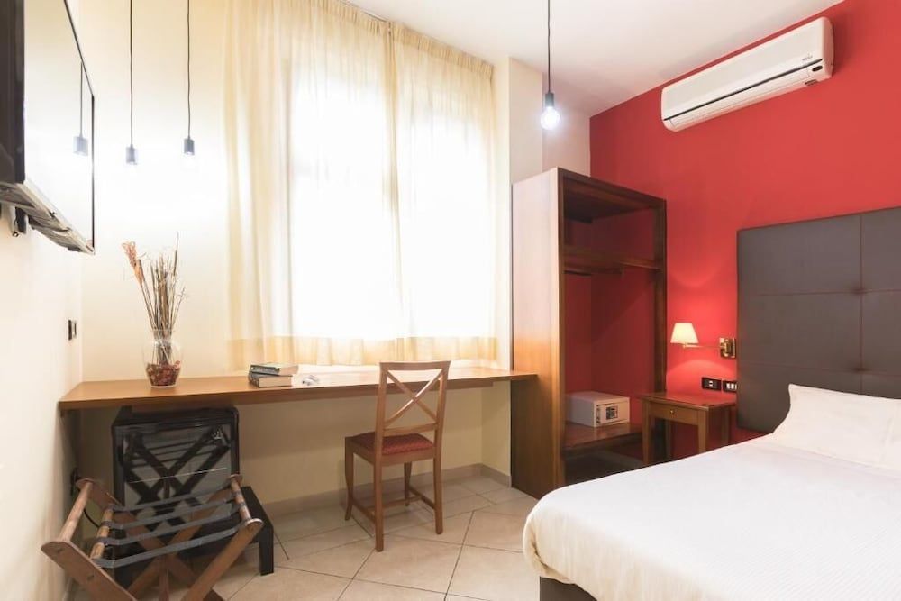 Hotel La Baia Standard Double Room 3