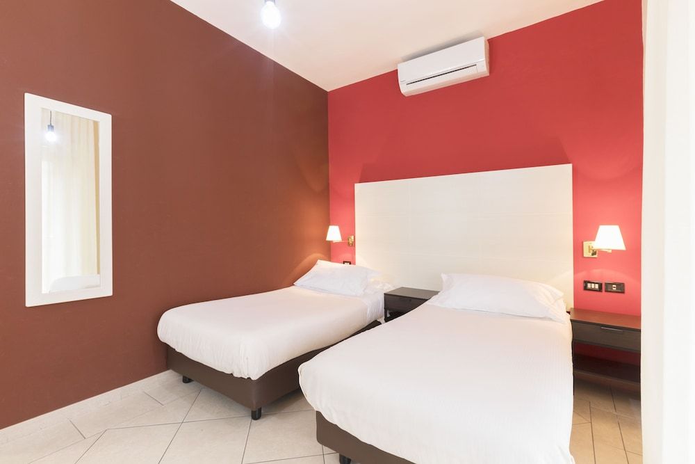 undefined Hotel La Baia 3