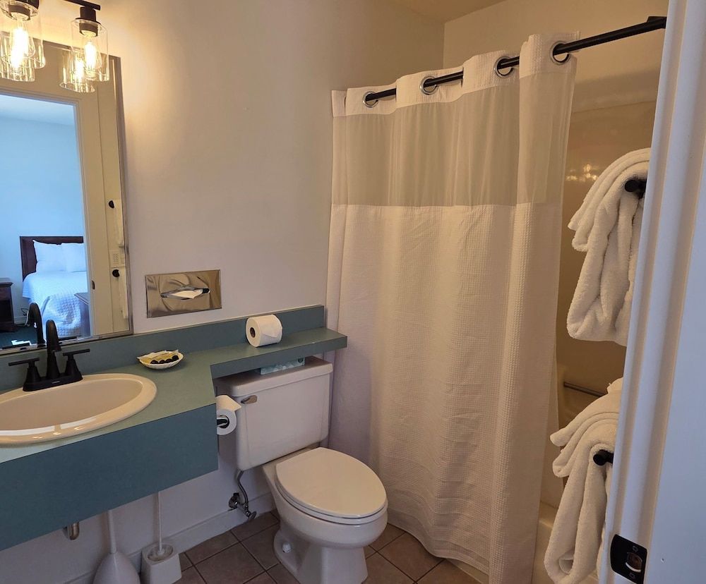 Superior Efficiency, 2 Queen Beds