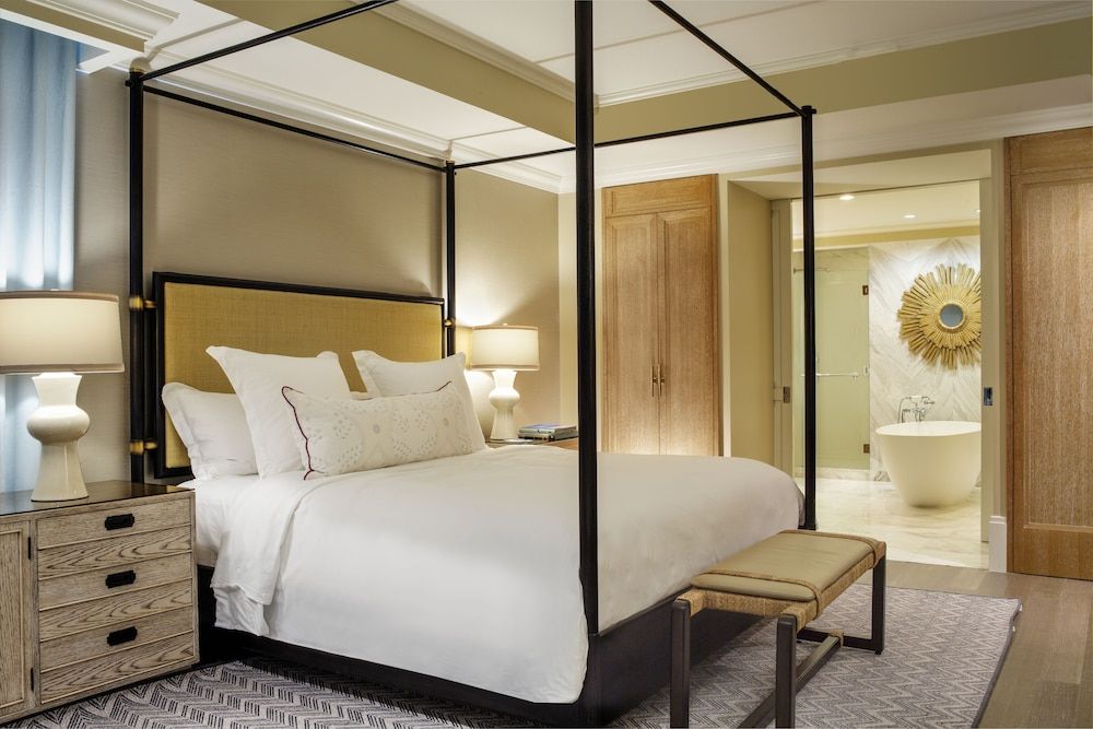 Suite, Multiple Beds (Rosewood)