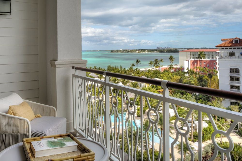 Grand Suite, 1 King Bed, Ocean View (Premier)