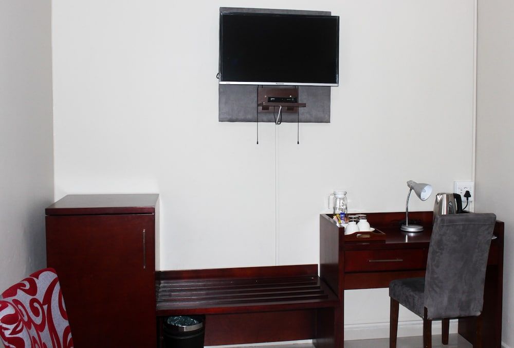 Staymorr Boutique Guesthouse Standard Double Room, 1 Double Bed 7