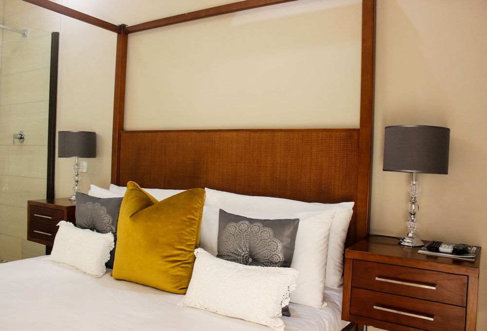 Staymorr Boutique Guesthouse Honeymoon Double Room, 1 King Bed 4