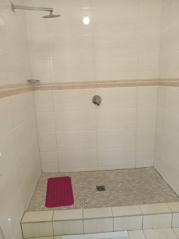 Staymorr Boutique Guesthouse Executive Room, 1 King Bed 4