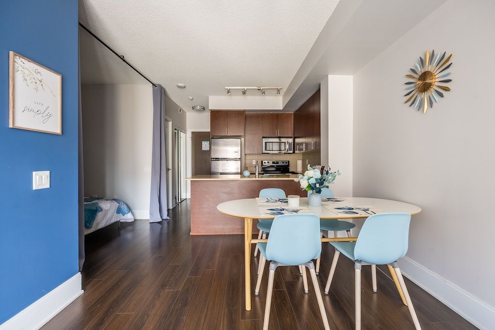 undefined Beautiful Condos In the Heart of Downtown by GLOBALSTAY 3