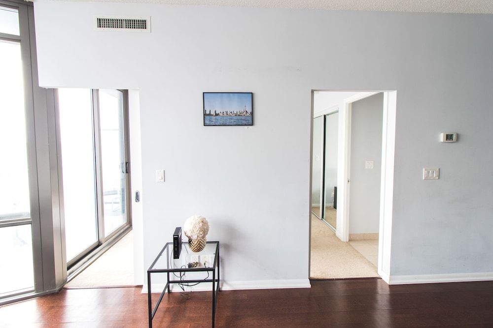 undefined Vacation in Toronto Suites 5