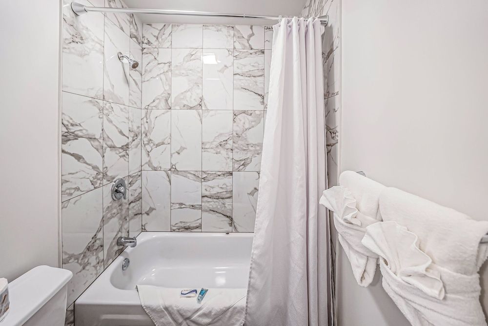 The Bluebird Motel Suite, 1 Bedroom 7