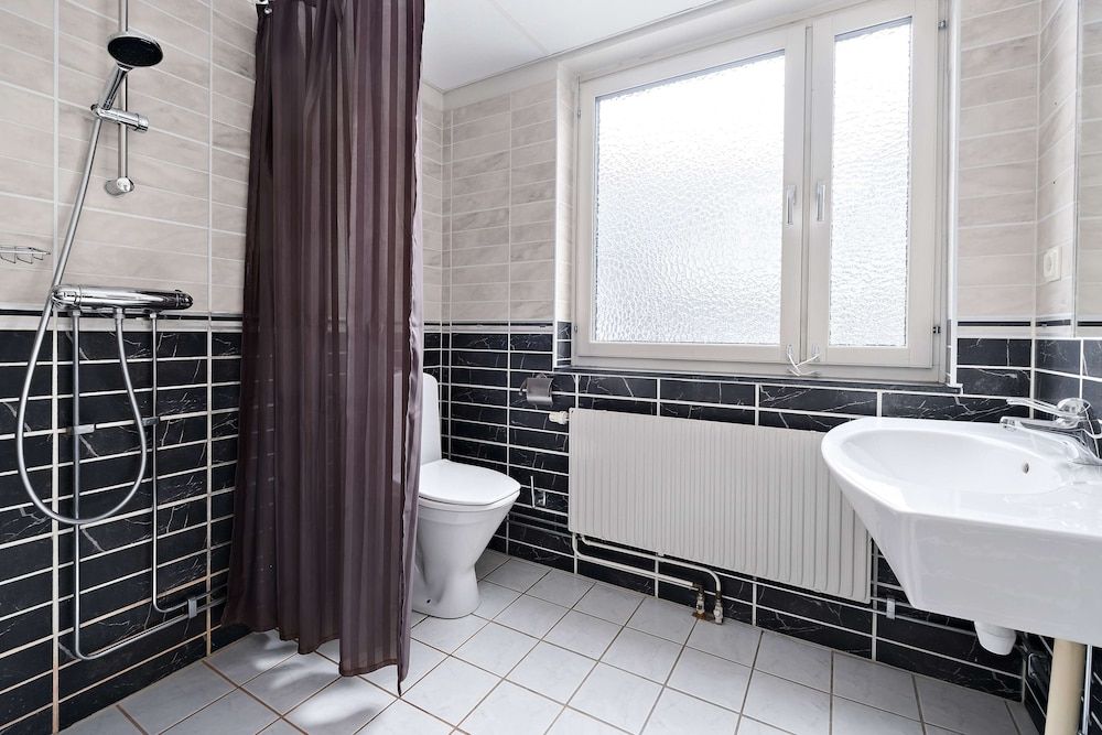 Sure Hotel by Best Western Algen Superior Room, 1 King Bed, Non Smoking 3