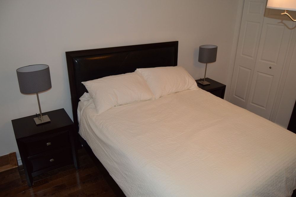 undefined The Rock apartment - mtlFlats 2