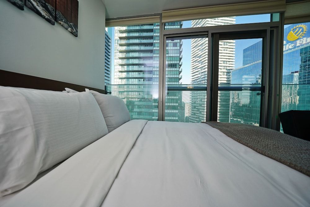 The York Boutique Suites Business Condo, Executive Level 7