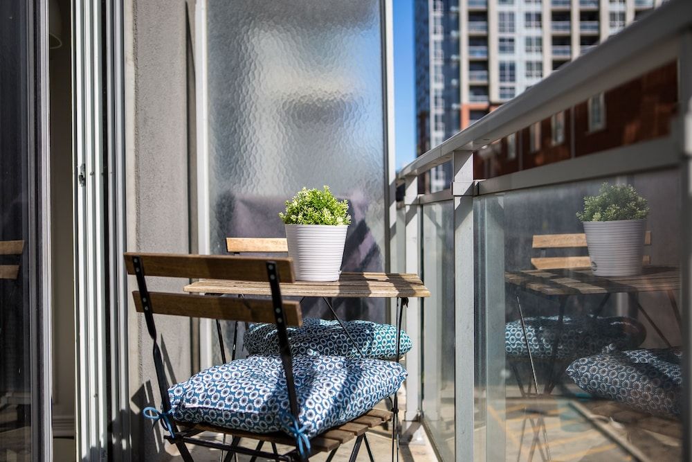 QuickStay - Sunlit Luxury Loft on King West Luxury Loft, 1 Bedroom, Balcony 32