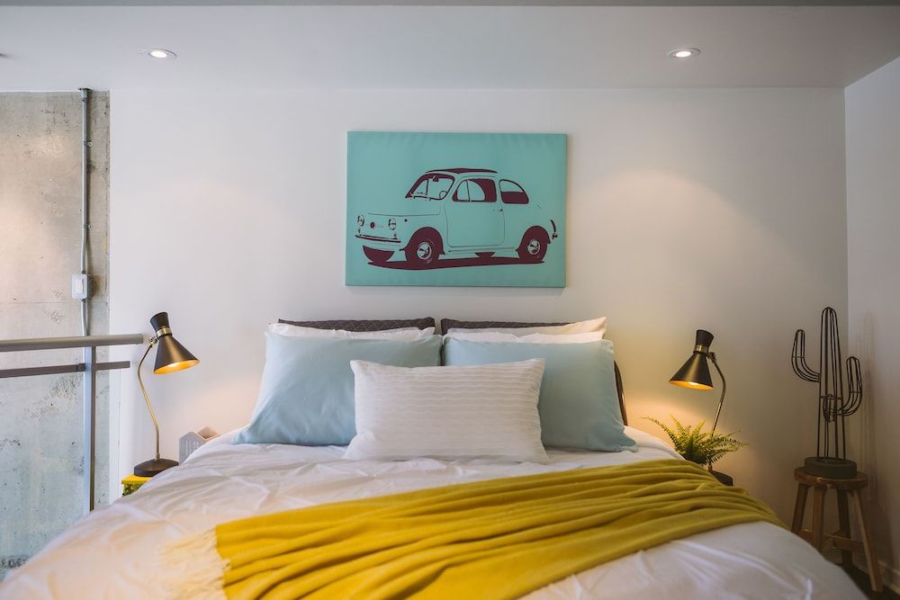 QuickStay - Sunlit Luxury Loft on King West Luxury Loft, 1 Bedroom, Balcony 7