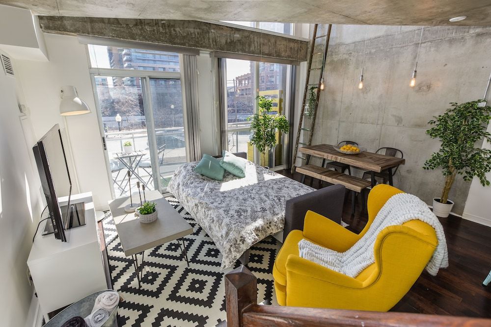 QuickStay - Sunlit Luxury Loft on King West Luxury Loft, 1 Bedroom, Balcony 30