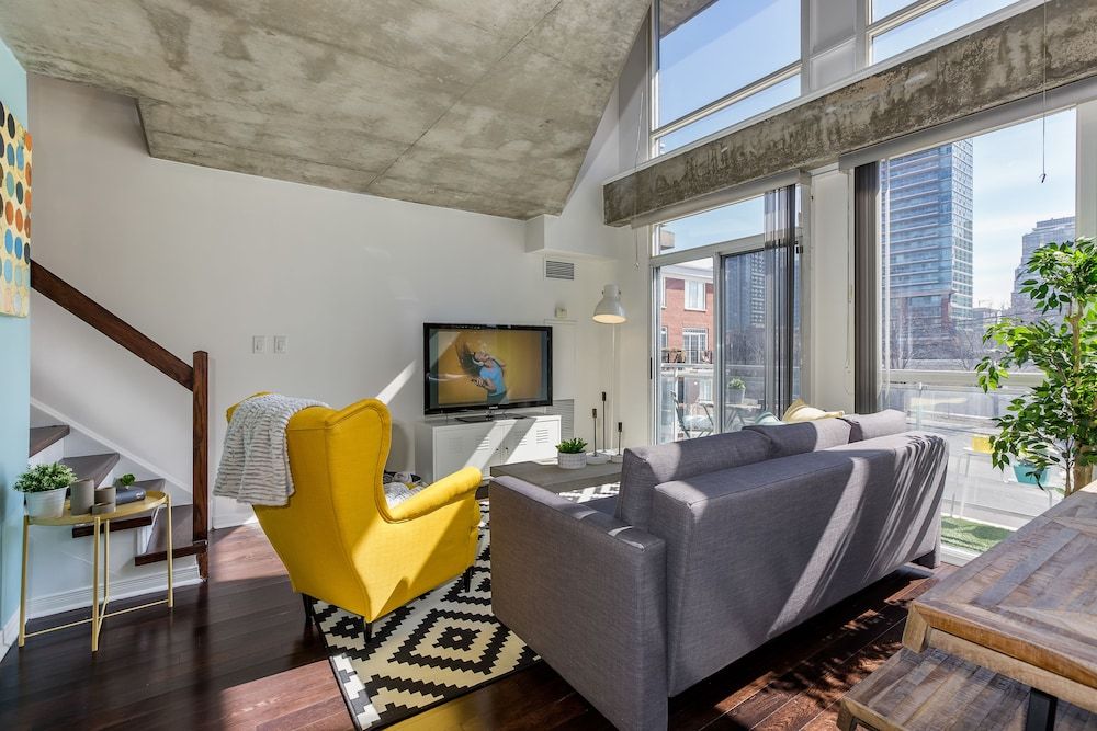 QuickStay - Sunlit Luxury Loft on King West Luxury Loft, 1 Bedroom, Balcony 24