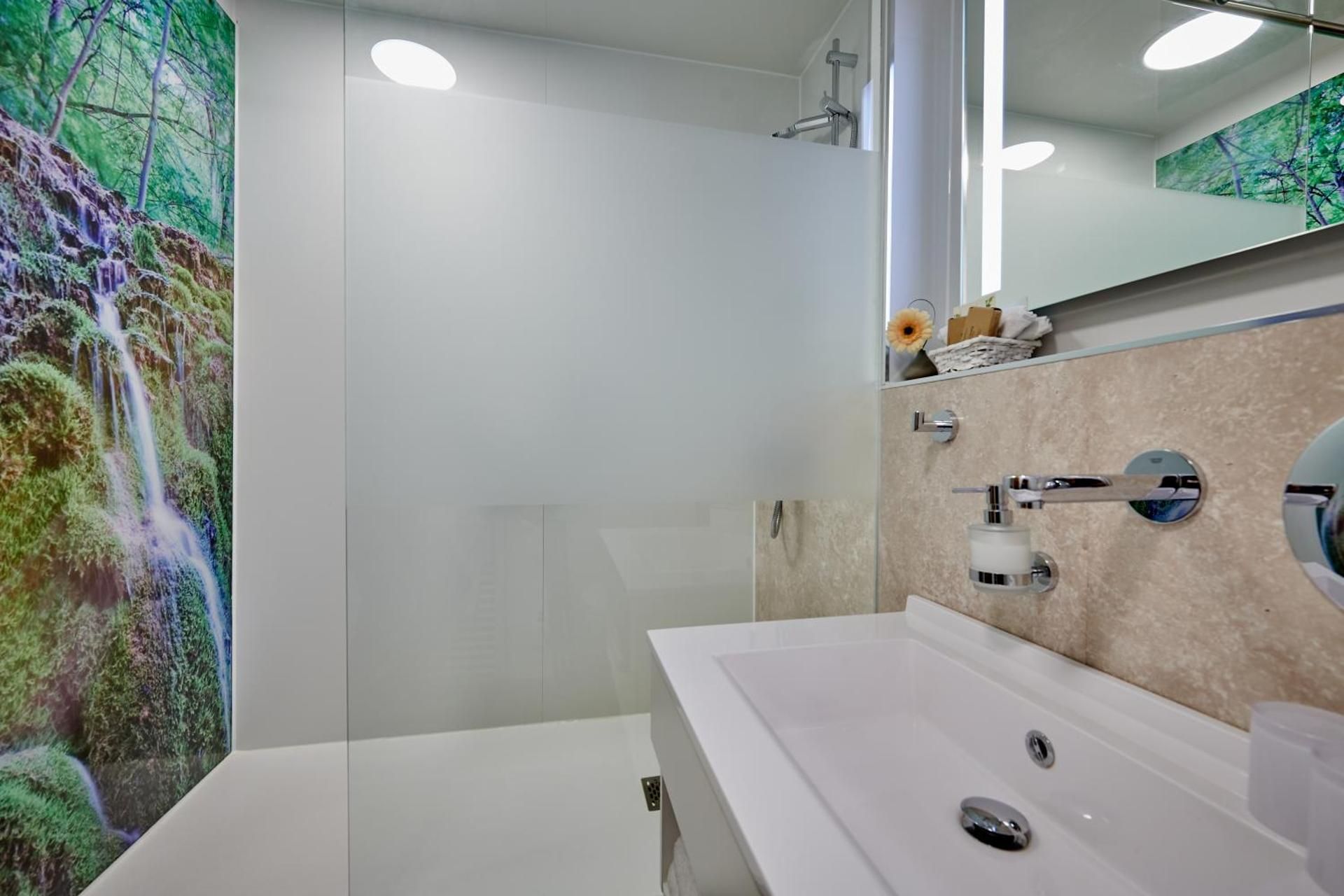 Maisonette Room
