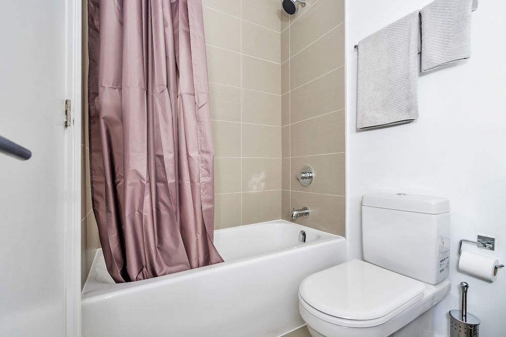 QuickStay Yorkville Condo - Yonge & Bloor Premium Condo, 2 Bedrooms, Ensuite, City View 38