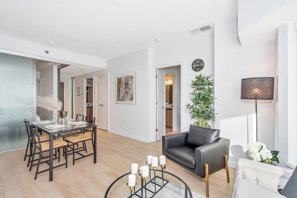 QuickStay Yorkville Condo - Yonge & Bloor Premium Condo, 2 Bedrooms, Ensuite, City View 28