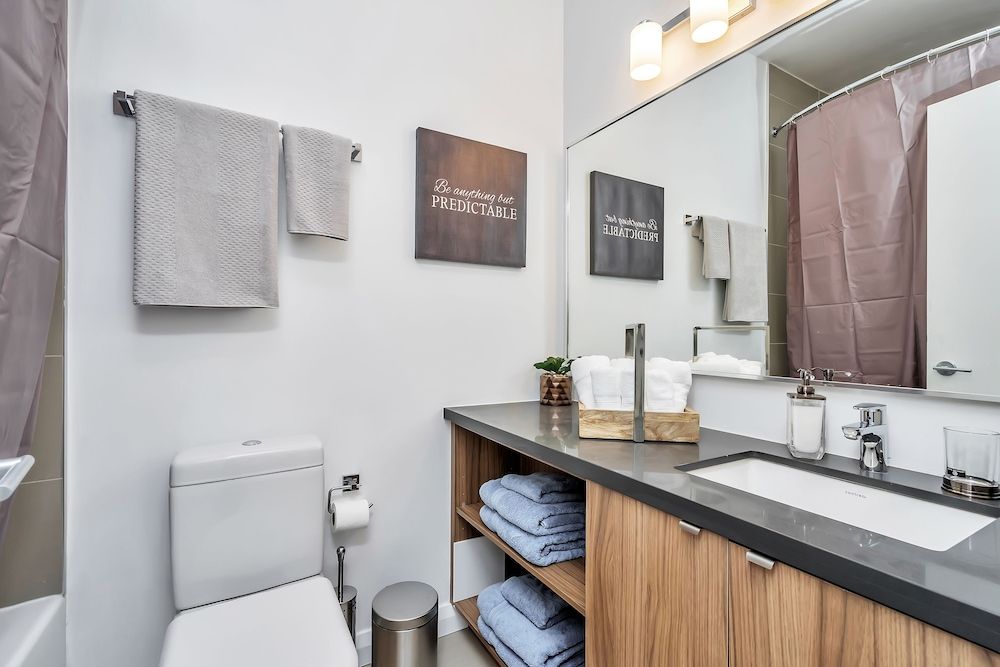 QuickStay Yorkville Condo - Yonge & Bloor Premium Condo, 2 Bedrooms, Ensuite, City View 37