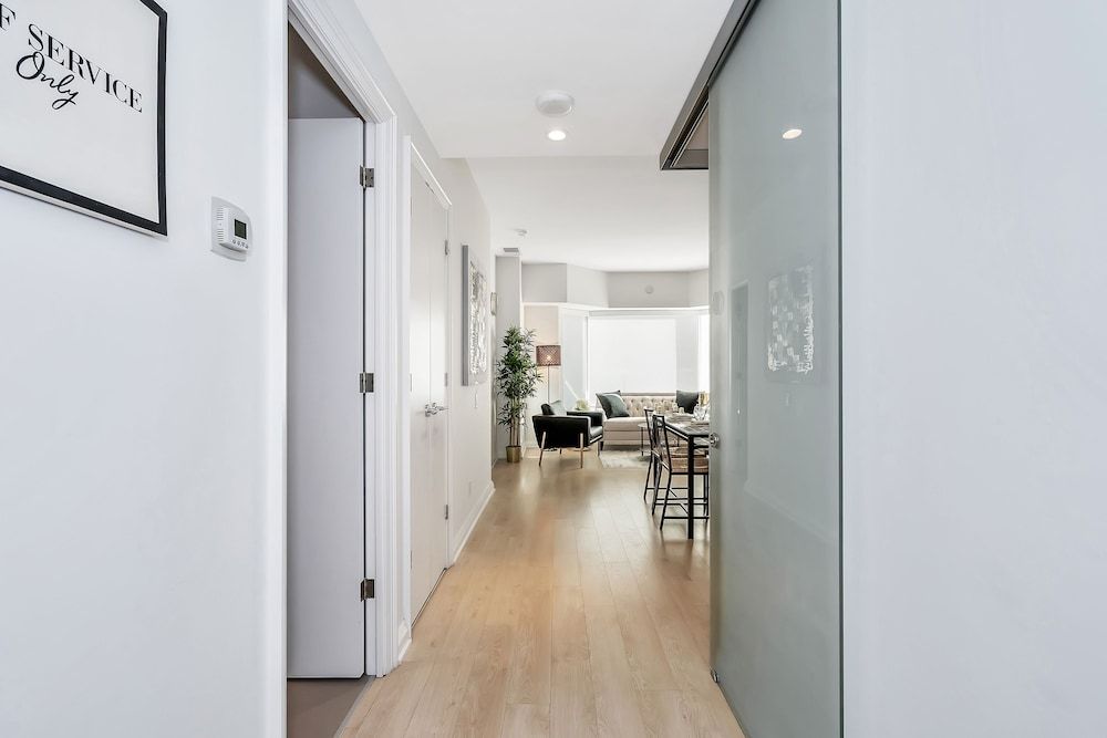 QuickStay Yorkville Condo - Yonge & Bloor Premium Condo, 2 Bedrooms, Ensuite, City View 27