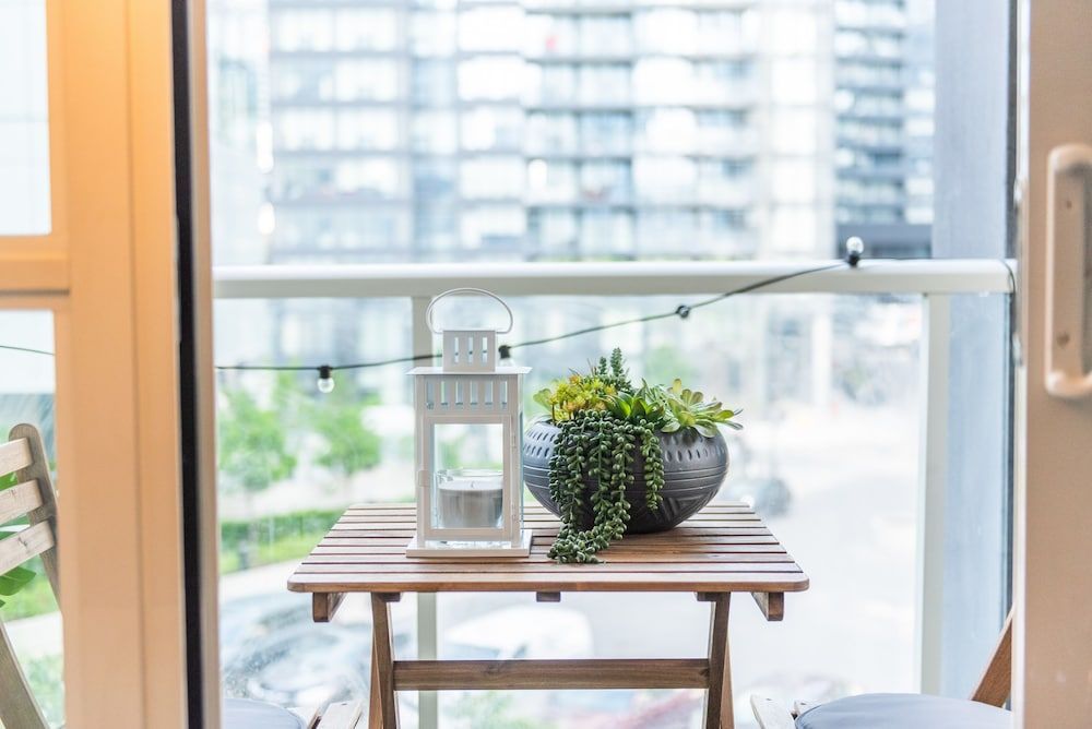 QuickStay - Premium 2-Bedroom with CN Tower & Lake Views Fresh & Stylish Downtown Condo 34
