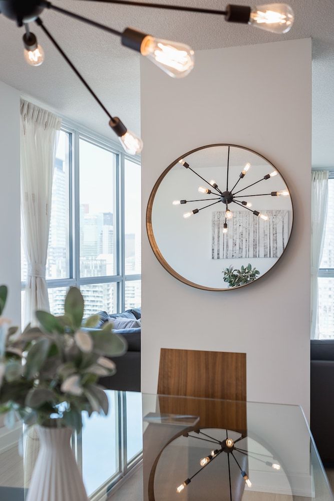 QuickStay - Premium 2-Bedroom with CN Tower & Lake Views Superior Condo, 2 Bedrooms, Balcony, Lake View 16