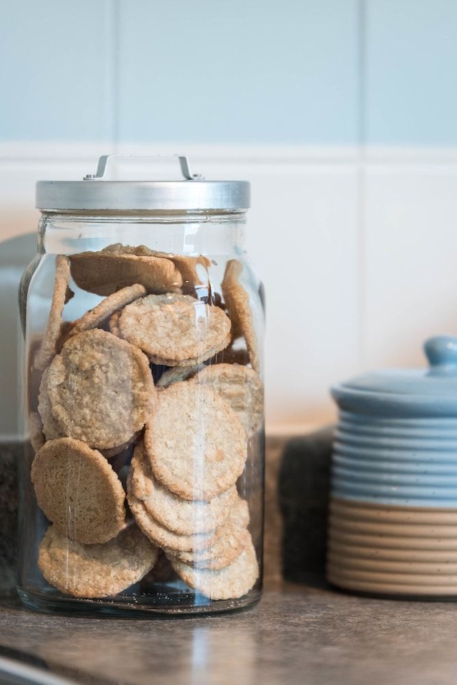 QuickStay CN Tower View Condo in Fort York Premium Studio, Kitchenette, City View 15