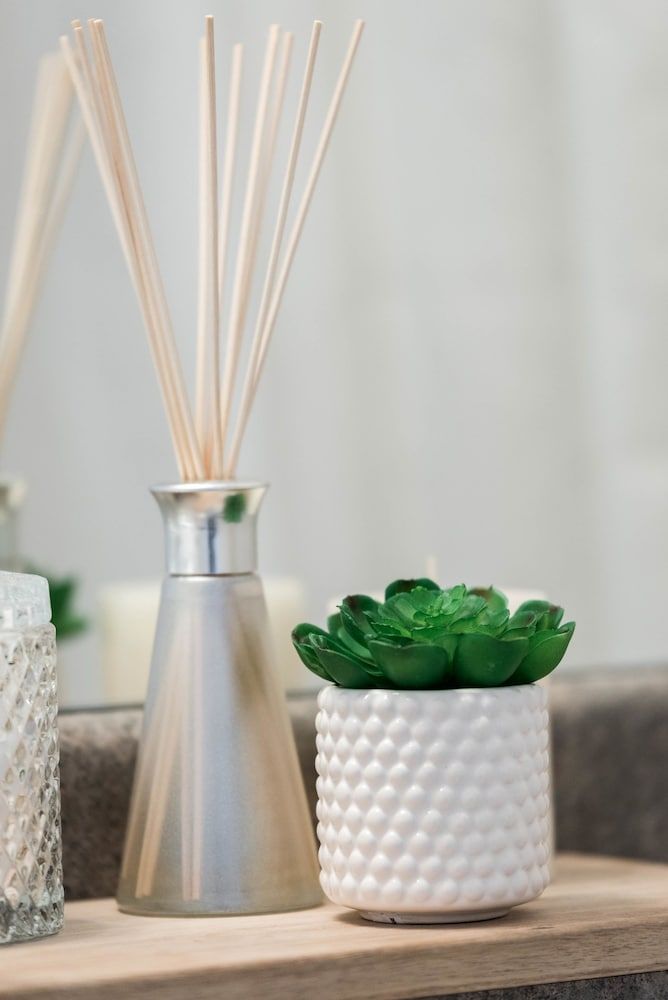 QuickStay CN Tower View Condo in Fort York Premium Studio, Kitchenette, City View 30