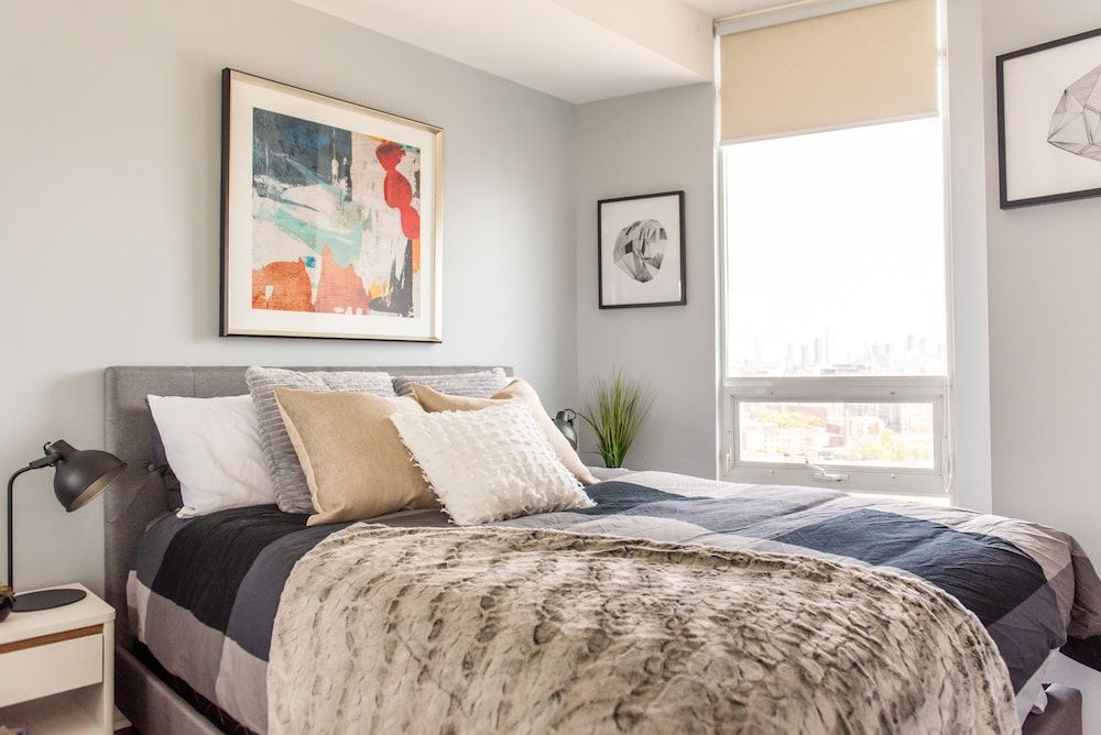 QuickStay CN Tower View Condo in Fort York Executive Apartment, 2 Bedrooms 10