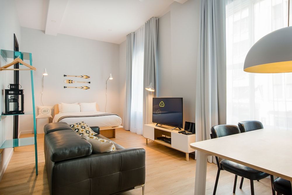 Les Lofts Charest - By Les Lofts Vieux-Quebec Loft, 1 Bedroom with Bunk Beds (LC301) 9