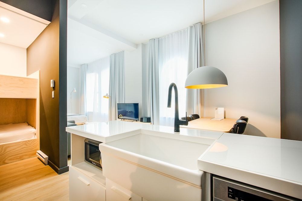 Les Lofts Charest - By Les Lofts Vieux-Quebec Loft, 1 Bedroom with Bunk Beds (LC304) 6