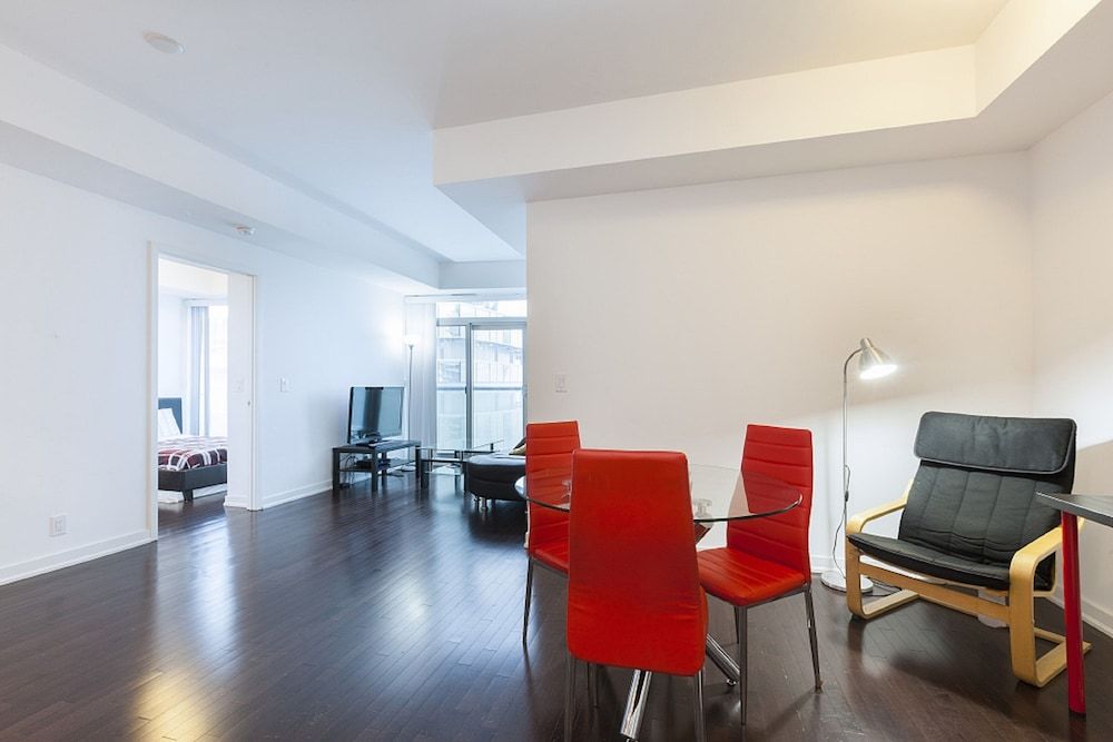 Trinity Suites - Condo on York Street Condo 7