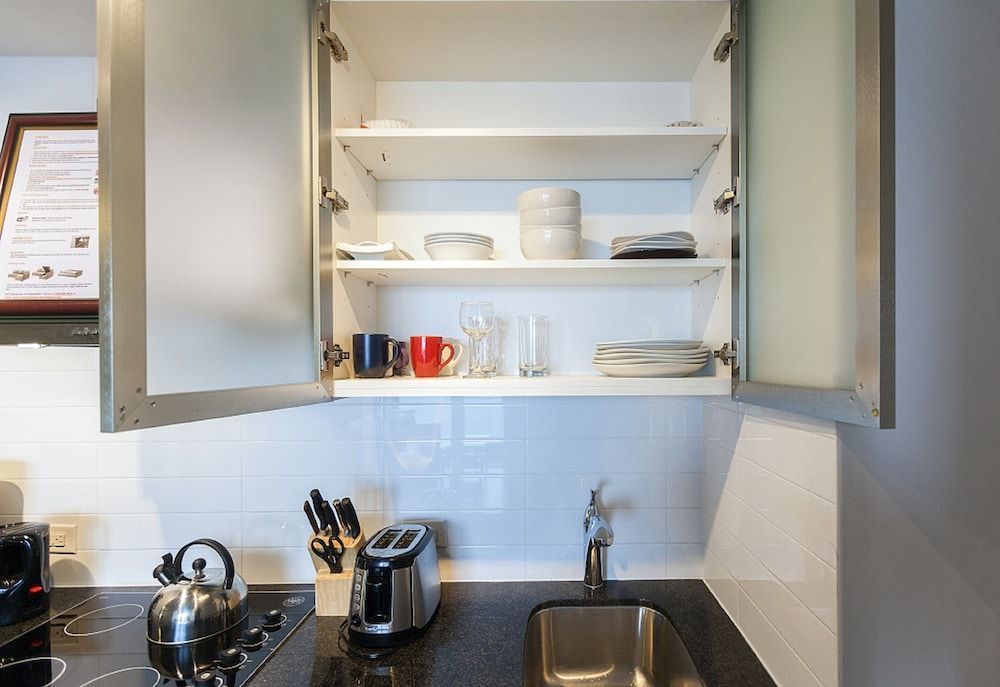 undefined Trinity Suites - Condo on York Street 9